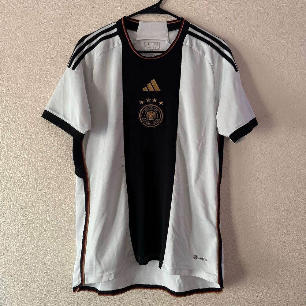 Adidas Germany 2022 World Cup Home Soccer Jersey - Men's Size Large Slim Fit